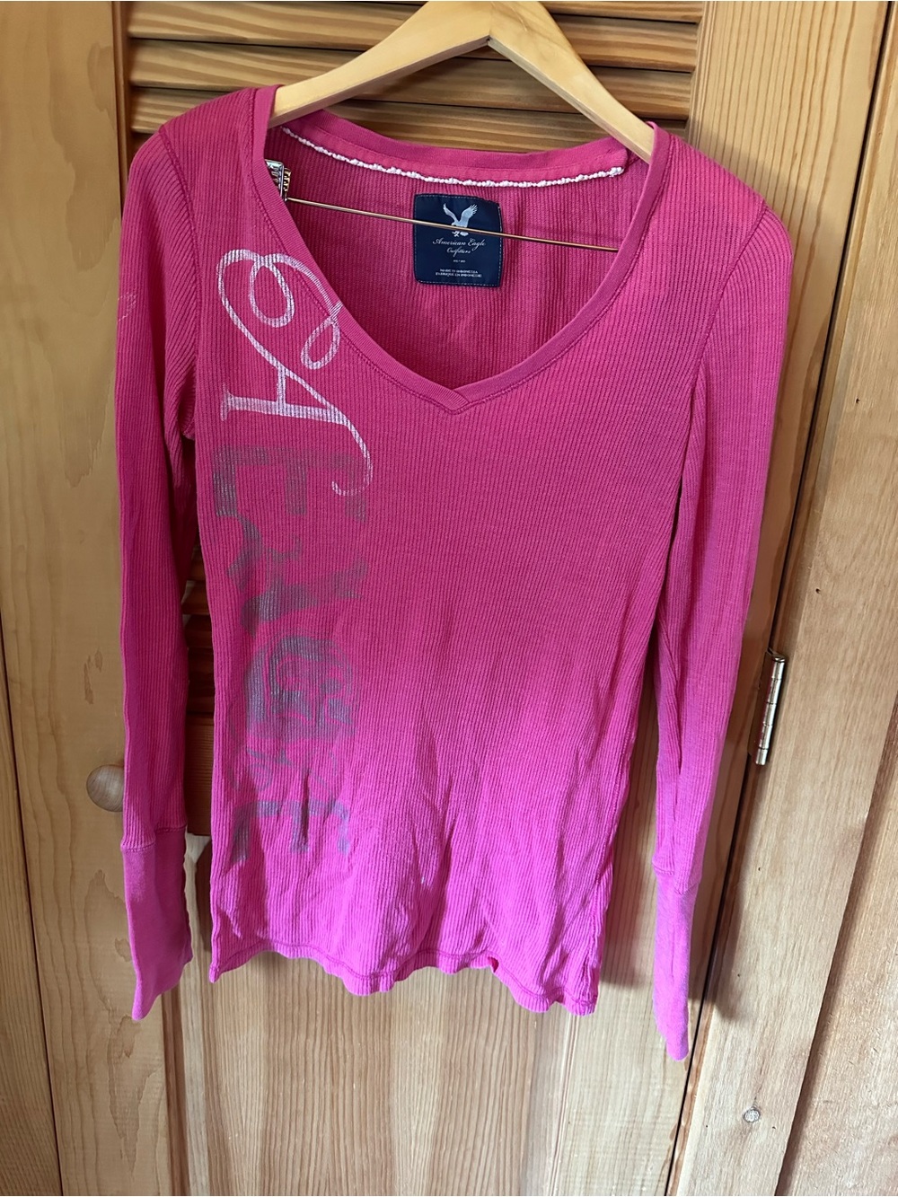 American Eagle Outfitters Pink Long-Sleeve V-Neck Thermal Top